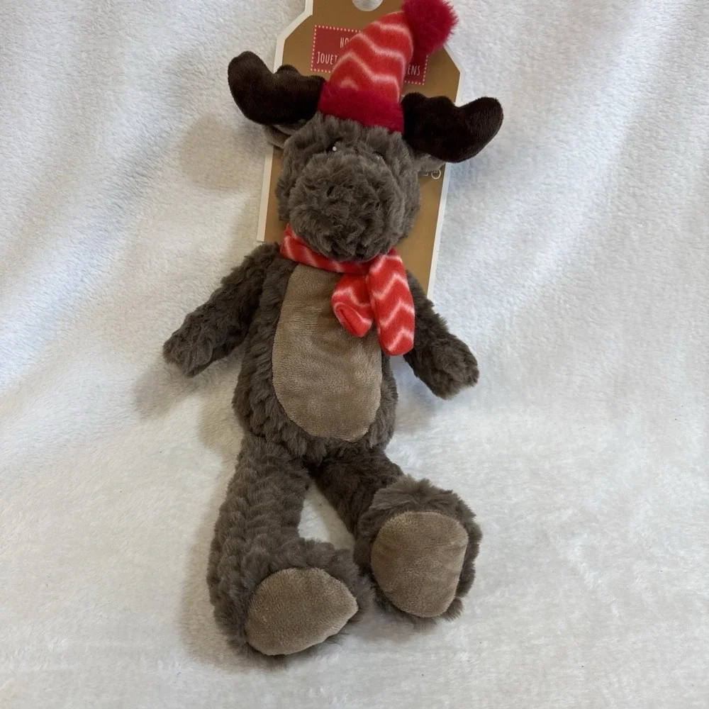 Pally & Paws Holiday Moose Plush Squeaky Dog Toy Brown Red Scarf Hat 17